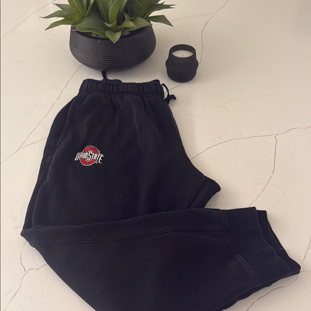 Nike Black Sweatpants Relaxed Fit Joggers